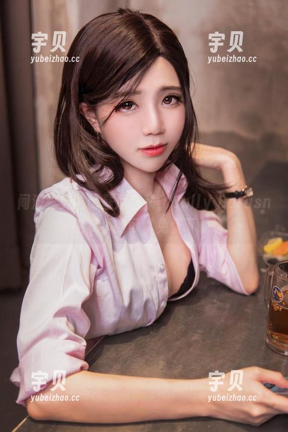 间波真美的比基尼合集，Sally Dorasnow这次真的可以免费下载啦。